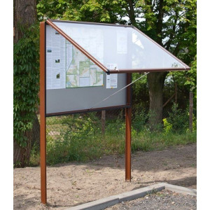Gablota zewnętrzna wolnostojąca GOZ-WL 120x100 H-200 cm Gablota zewnętrzna wolnostojąca GOZ-WL 120x100 H-200 cm