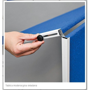 Tablica moderacyjna suchościeralna 120x150 składana na kółkach Tablica moderacyjna suchościeralna 120x150 składana na kółkach